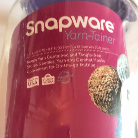 Vintage Snapware Yarn -Tainer Clear Plastic Snap top Yarn Storage Contai… - Picture 4 of 7